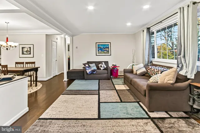 $725,000 | 9917 Duncan Street, Fairfax, VA 22031