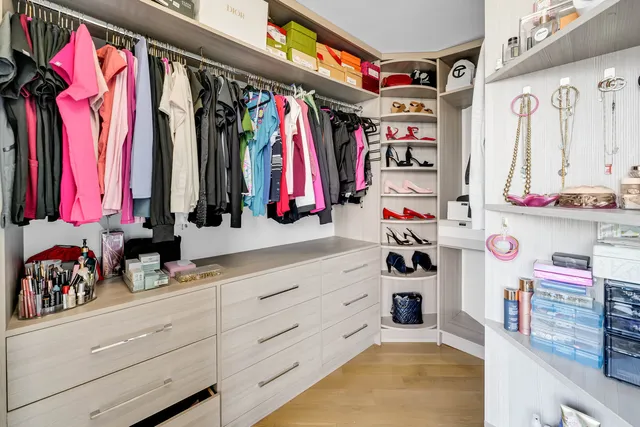 $1,195,000 | 405 North Wabash Avenue, Unit 4308, Chicago, IL 60611