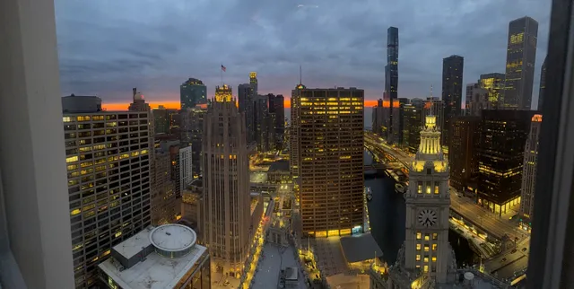 $1,195,000 | 405 North Wabash Avenue, Unit 4308, Chicago, IL 60611