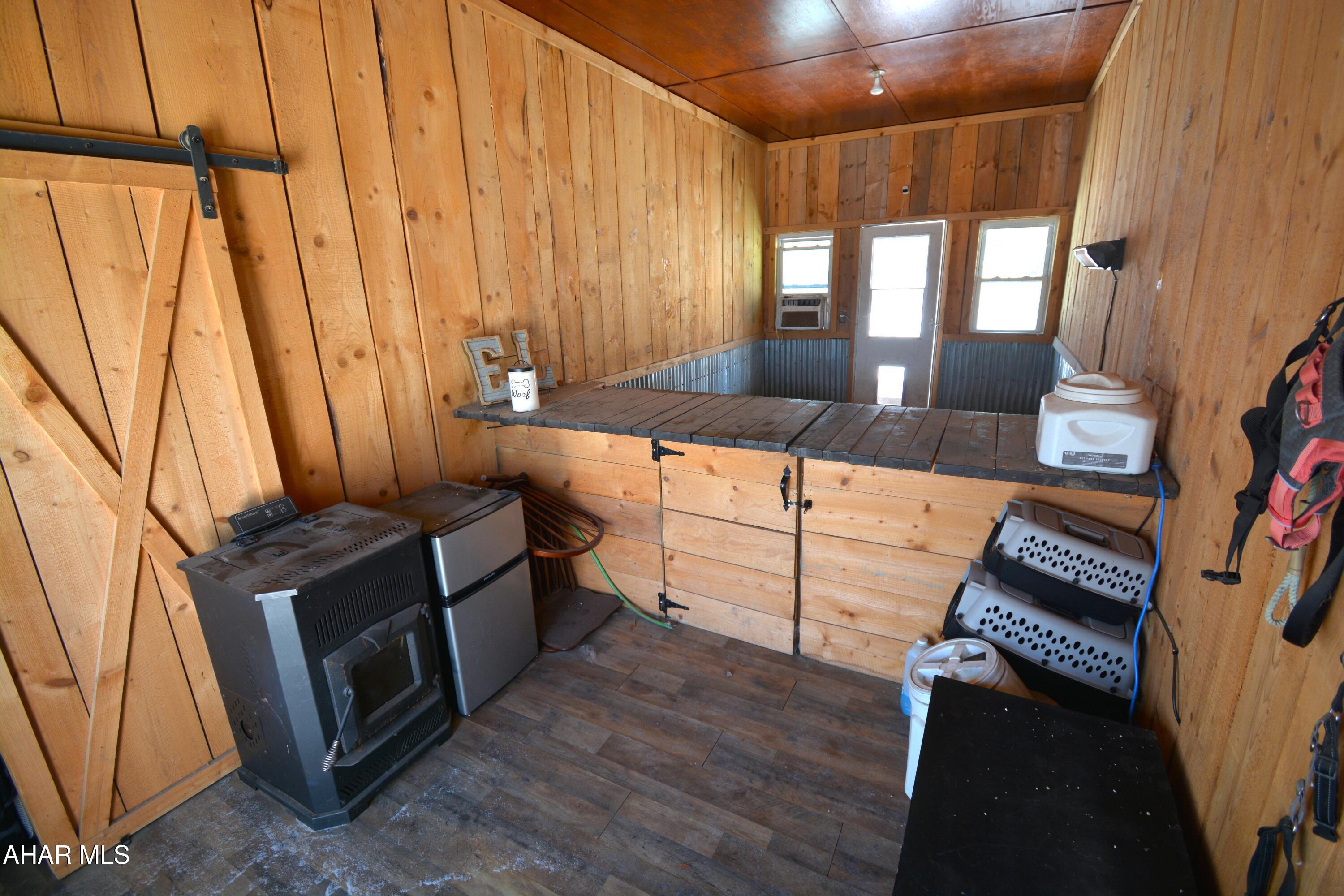 875 Davis Road Altoona, PA 16601 - Photo 29 of 33