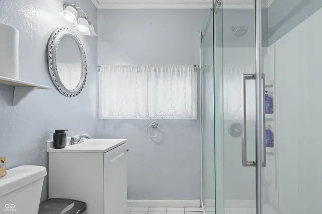 $199,900 | 607 North Shellbark Road, Muncie, IN 47304