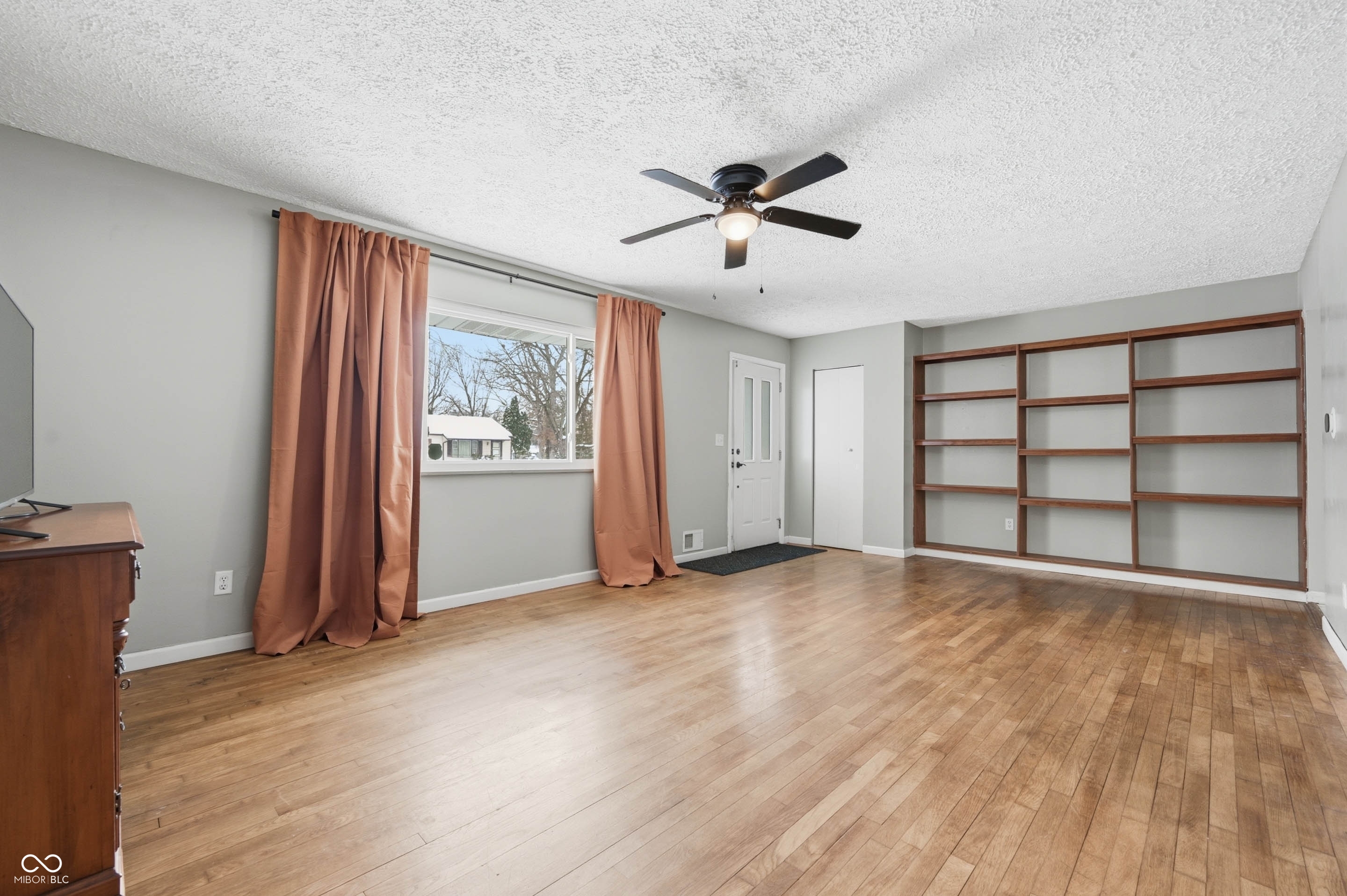 607 North Shellbark Road Muncie, IN 47304 - Photo 4 of 22