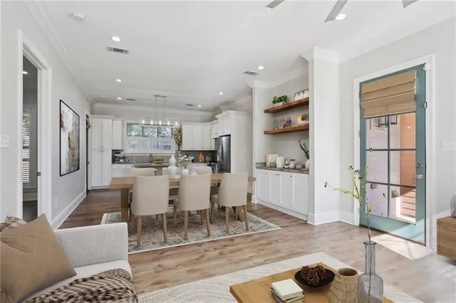 $285,000 | 2408 Riverland Drive, Chalmette, LA 70043