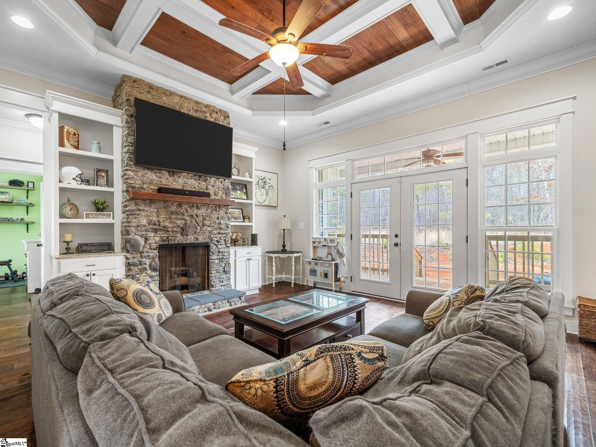 940 Robbins Road Chesnee, SC 29323 - Photo 6 of 43