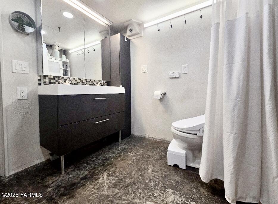 3208 Summitview Avenue Yakima, WA 98902 - Photo 14 of 16 IMG_9926