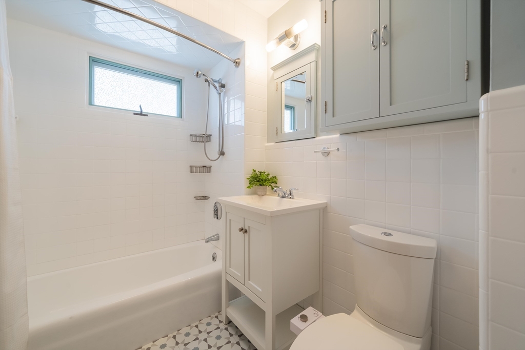 7 Newton Road, Unit 2 Arlington, MA 02474 - Photo 32 of 42 Gallery Image 32