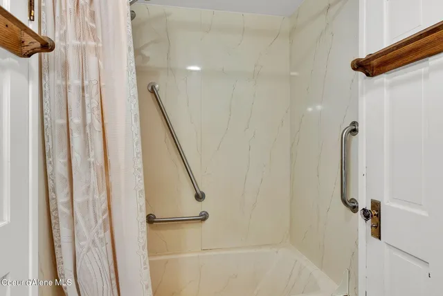 $2,950,000 | 4051 West Tule Lane, Worley, ID 83876