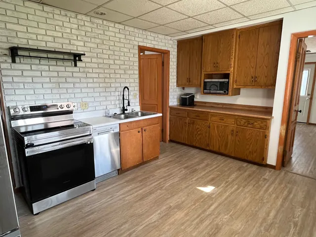 $270,000 | 318 South Mill Street, Hortonville, WI 54944