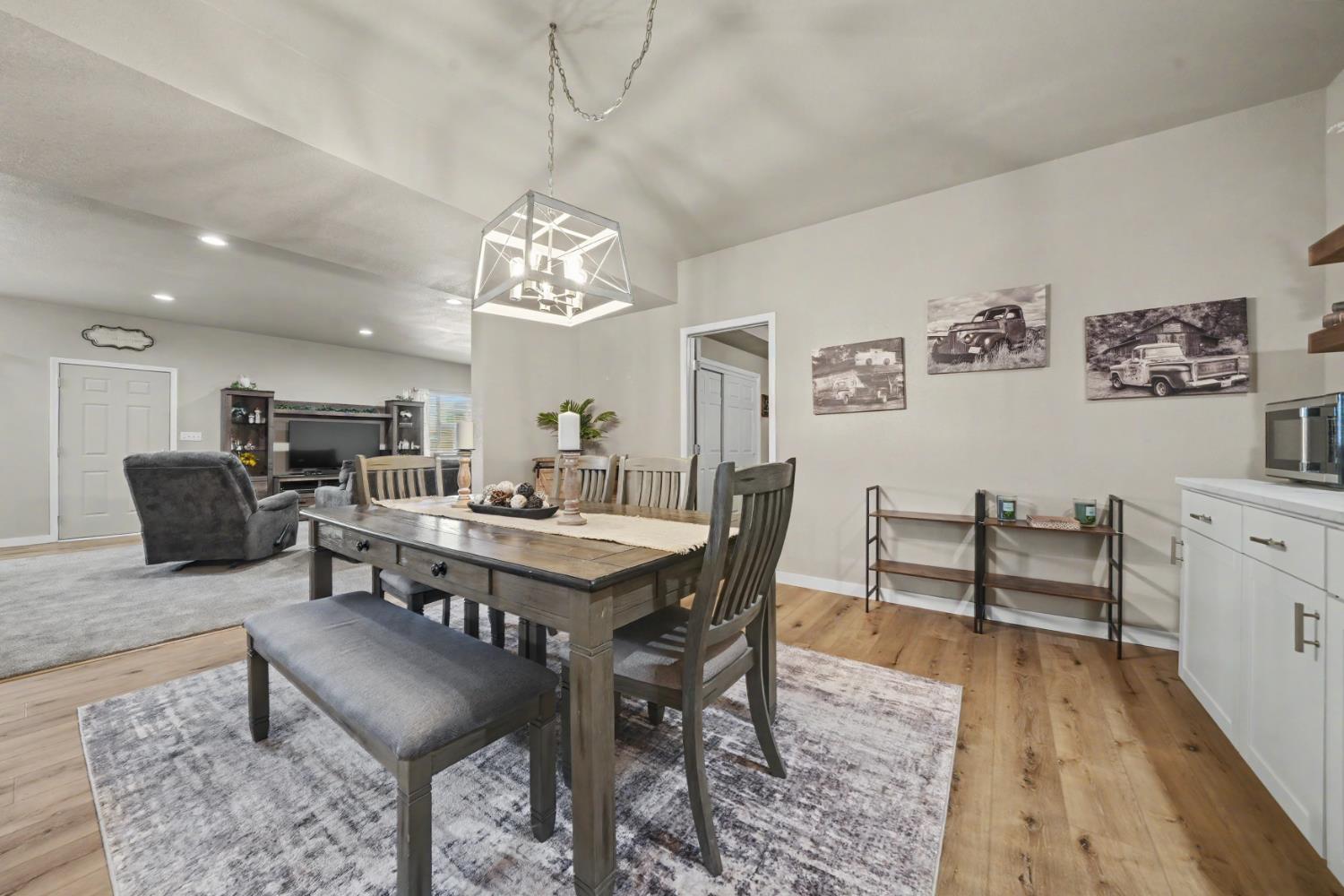 7806 Doster Road Mountain Ranch, CA 95246 - Photo 23 of 68 Gallery Image 23