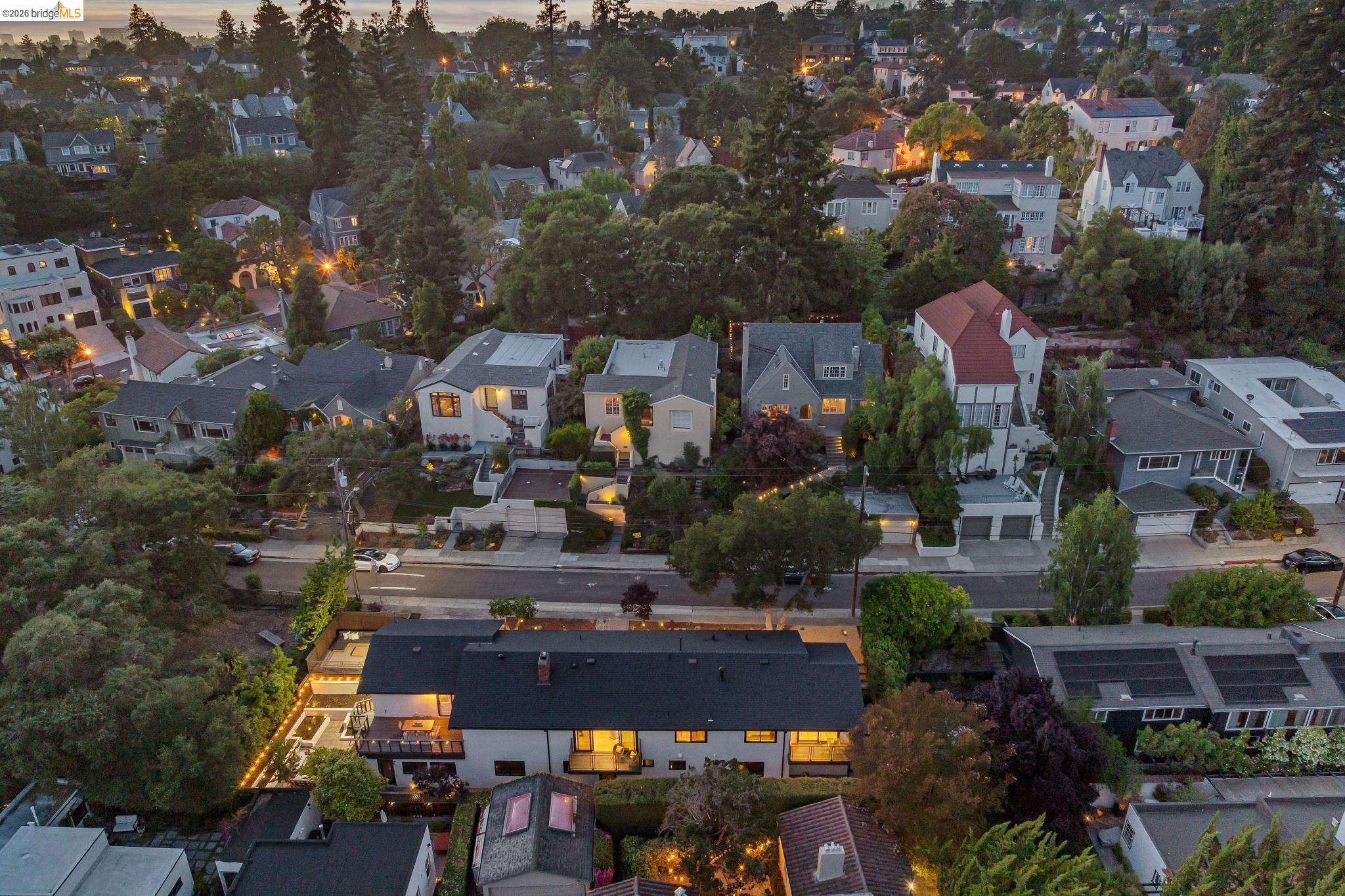 921 Underhills Road Oakland, CA 94610 - Photo 95 of 97
