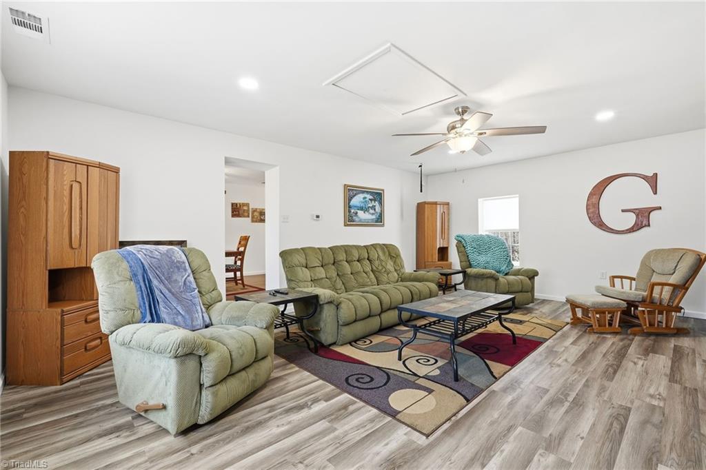 1664 Piney Grove Church Road Danbury, NC 27016 - Photo 12 of 50