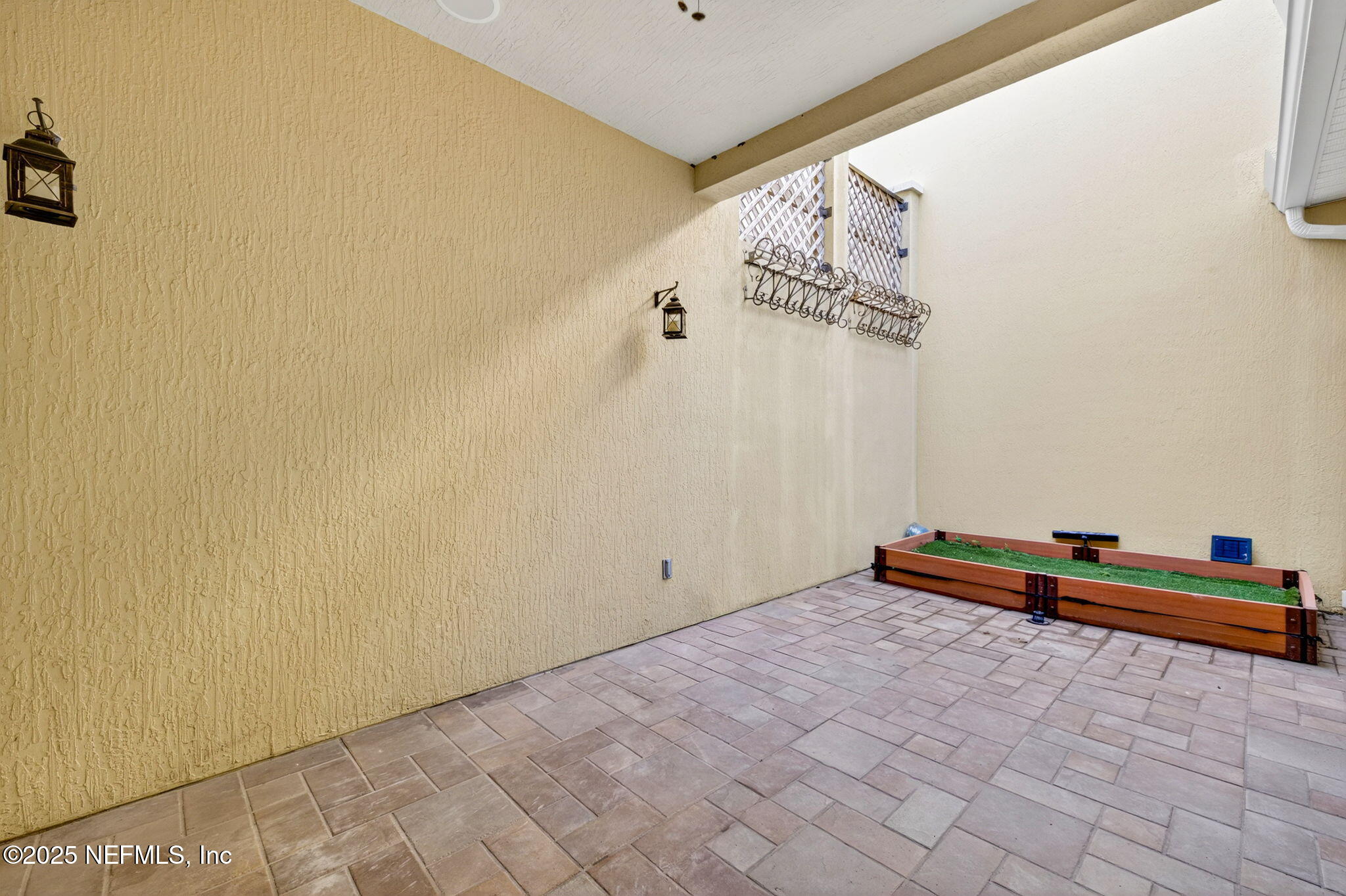 6365 Eclipse Circle Jacksonville, FL 32258 - Photo 25 of 32 26-Patio