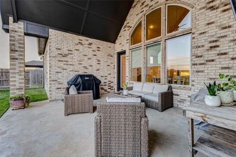 $550,000 | 30407 Parkside Passage Drive, Fulshear, TX 77441