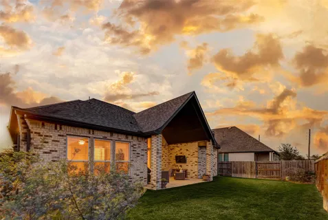 $550,000 | 30407 Parkside Passage Drive, Fulshear, TX 77441