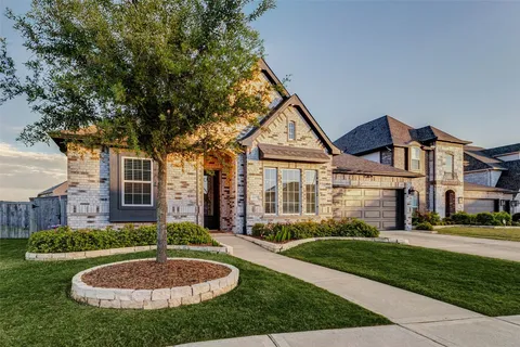 $550,000 | 30407 Parkside Passage Drive, Fulshear, TX 77441