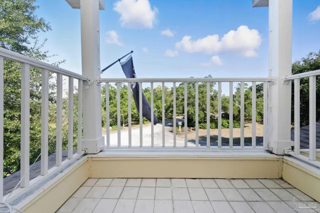 a side view of a wooden fence