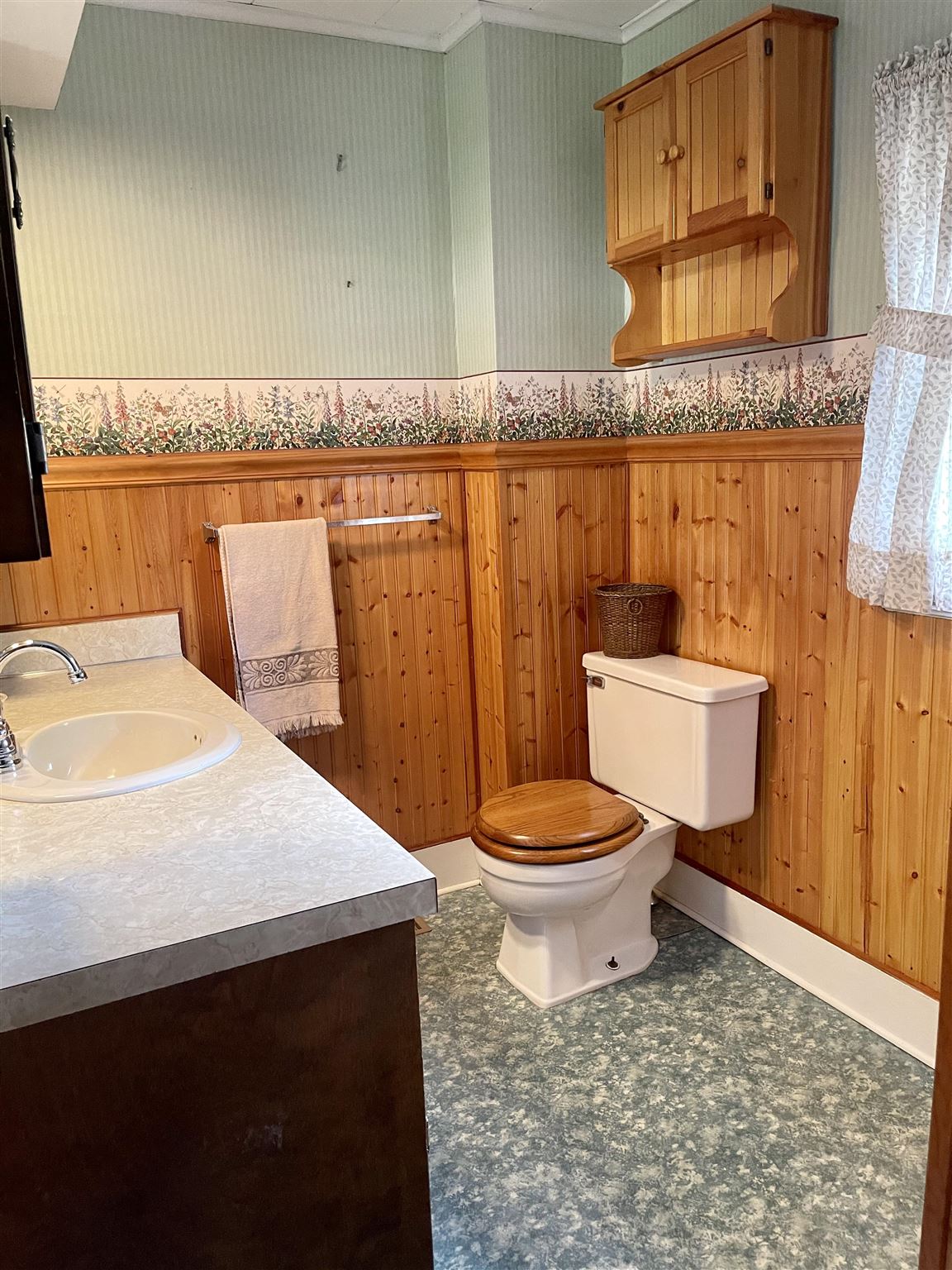 204 Indian Point Street Newport, VT 05855 - Photo 18 of 22 Gallery Image 18