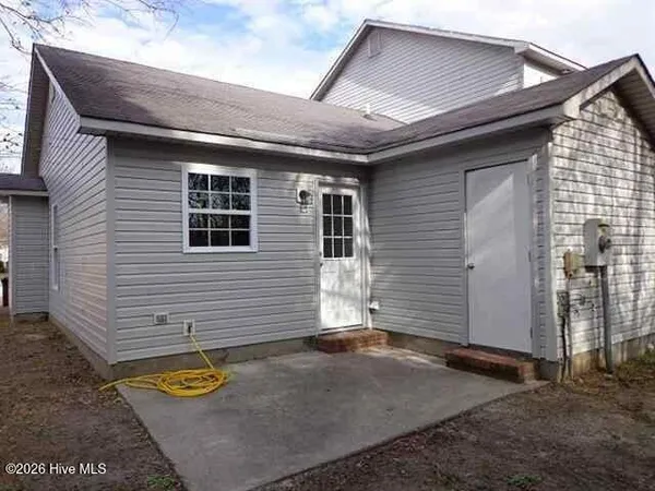 $1,100 | 1116 Pueblo Drive, Jacksonville, NC 28546