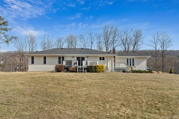 $690,000 | 10 Hidden Drive, Monroe, NY 10950