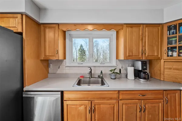 $690,000 | 10 Hidden Drive, Monroe, NY 10950