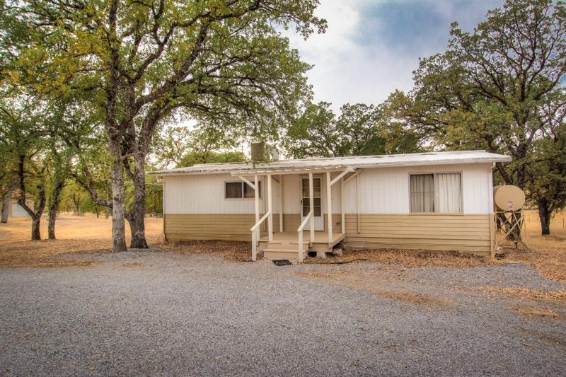 9634 Logan Road Redding, CA 96003 - Photo 17 of 23 clean mobile