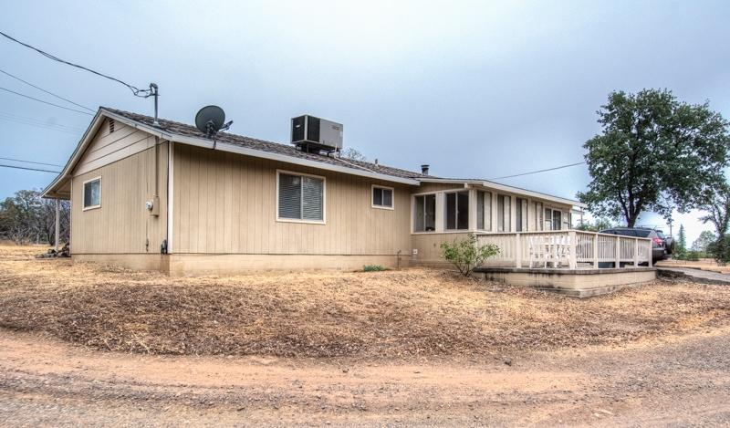 9634 Logan Road Redding, CA 96003 - Photo 2 of 23 back of home