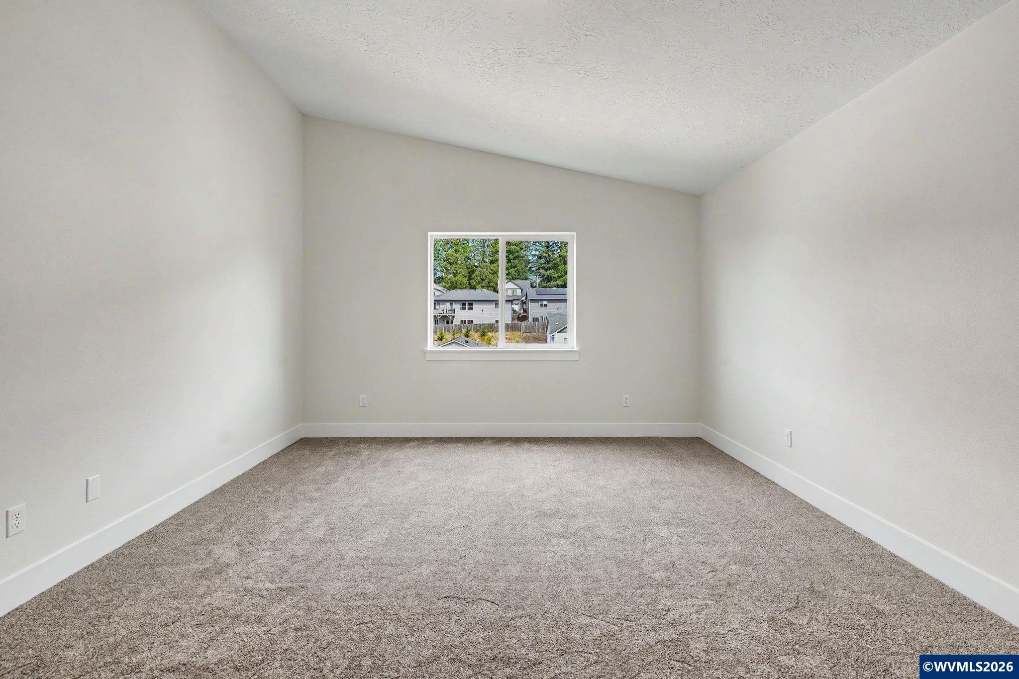 5642 Jeremy Vly Road Southeast Salem, OR 97306 - Photo 24 of 43