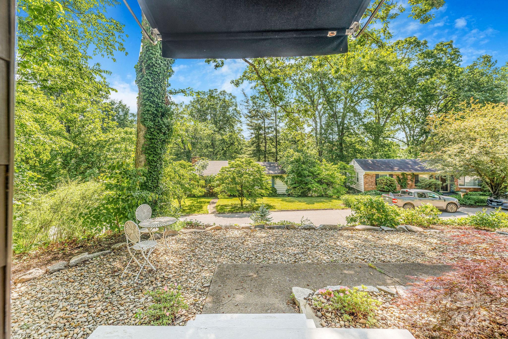 139 Beverly Road Asheville, NC 28805 - Photo 25 of 46 Gallery Image 25