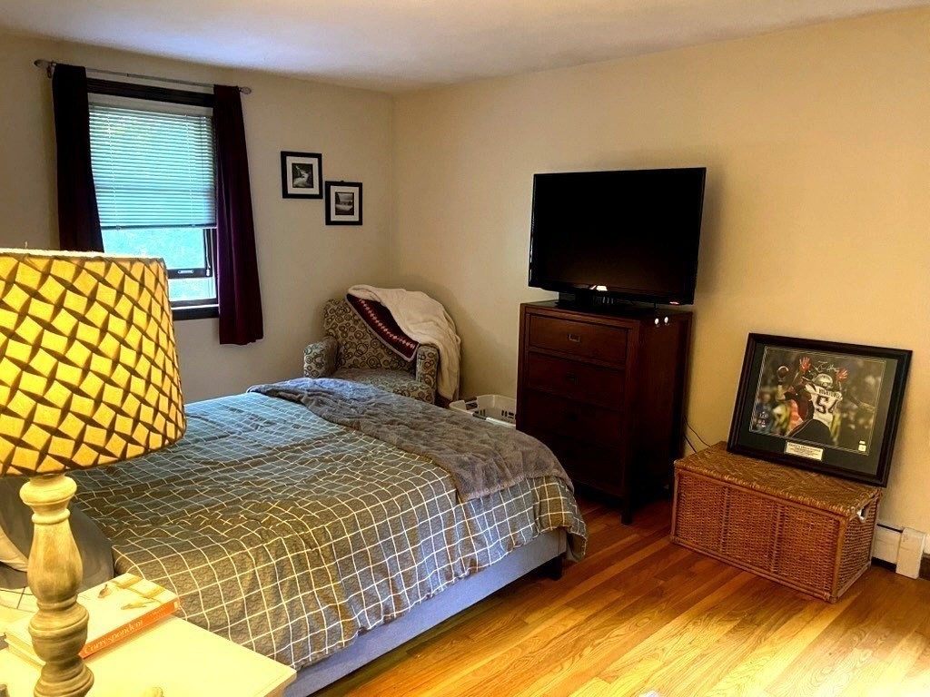 10 Warwick Road Walpole, MA 02071 - Photo 16 of 28