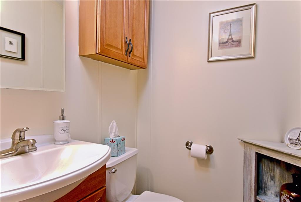 40 Pine Hill Road Berwick, ME 03901 - Photo 13 of 17 Photo