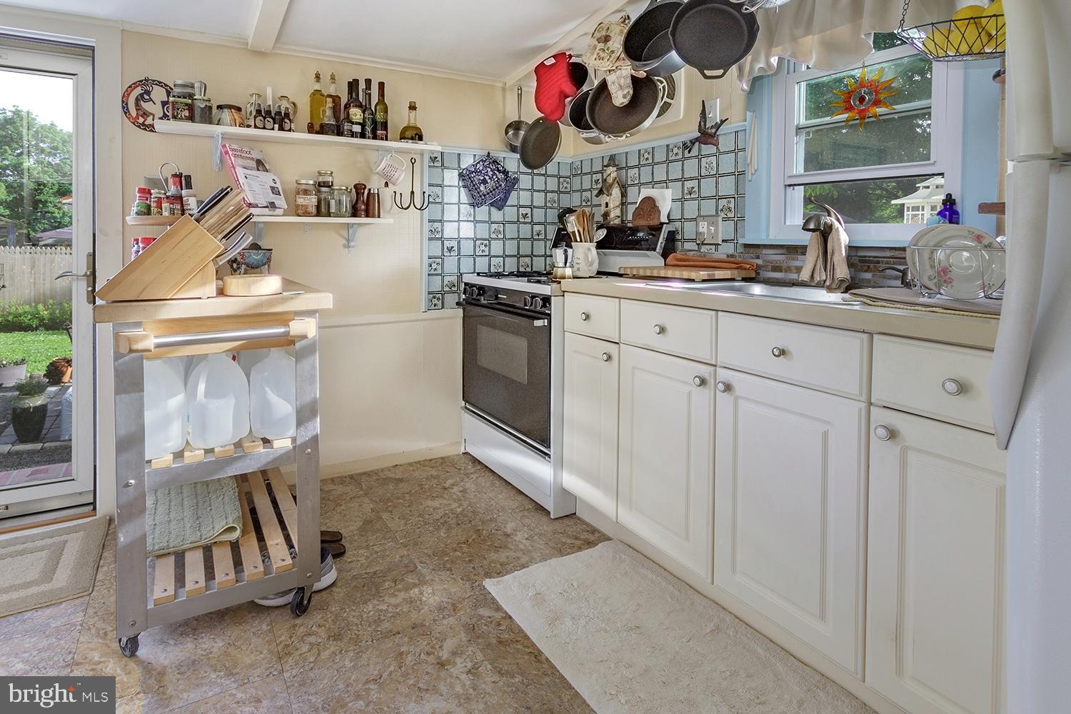 52 Church Street Medford, NJ 08055 - Photo 12 of 29