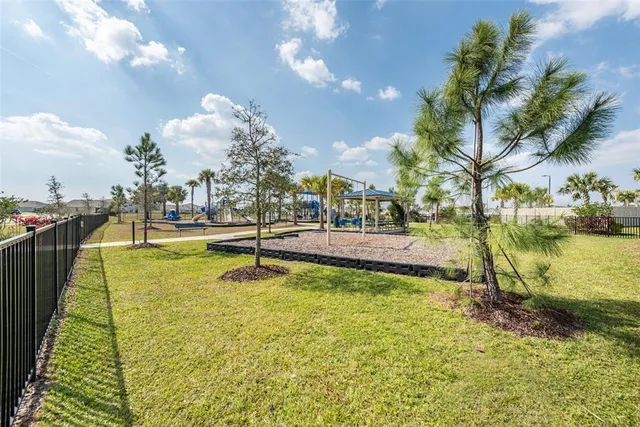 $2,500 | 10239 Charlotte Dr., Parrish, FL 34219