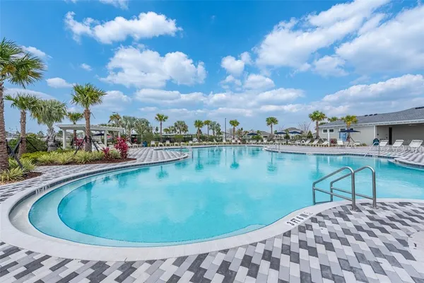 $2,400 | 10239 Charlotte Dr., Parrish, FL 34219