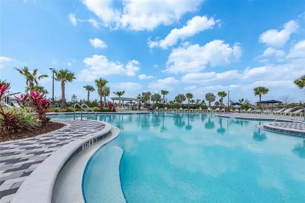 $2,400 | 10239 Charlotte Dr., Parrish, FL 34219