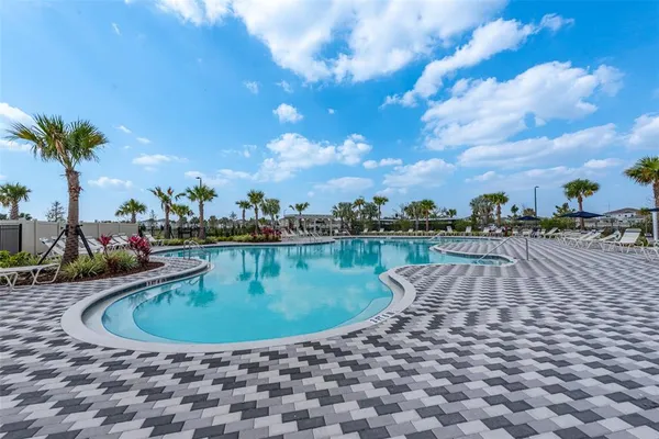 $2,400 | 10239 Charlotte Dr., Parrish, FL 34219