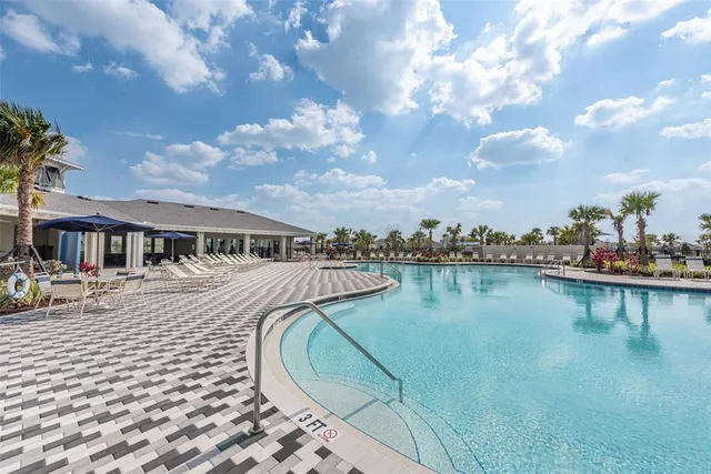 $2,500 | 10239 Charlotte Dr., Parrish, FL 34219