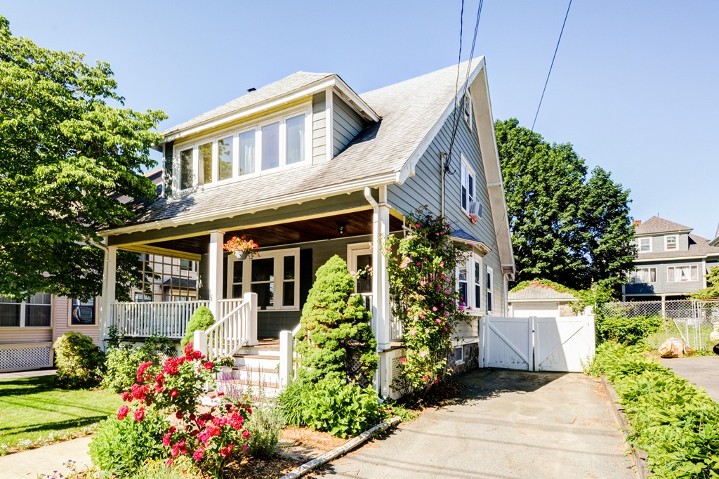 49 Briarfield Road Milton, MA 02186 - Photo 1 of 16 Gallery Image 1