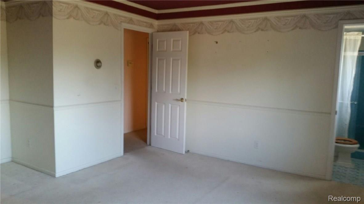 50800 Bog Road Belleville, MI 48111 - Photo 36 of 73 IMG_4550.JPG