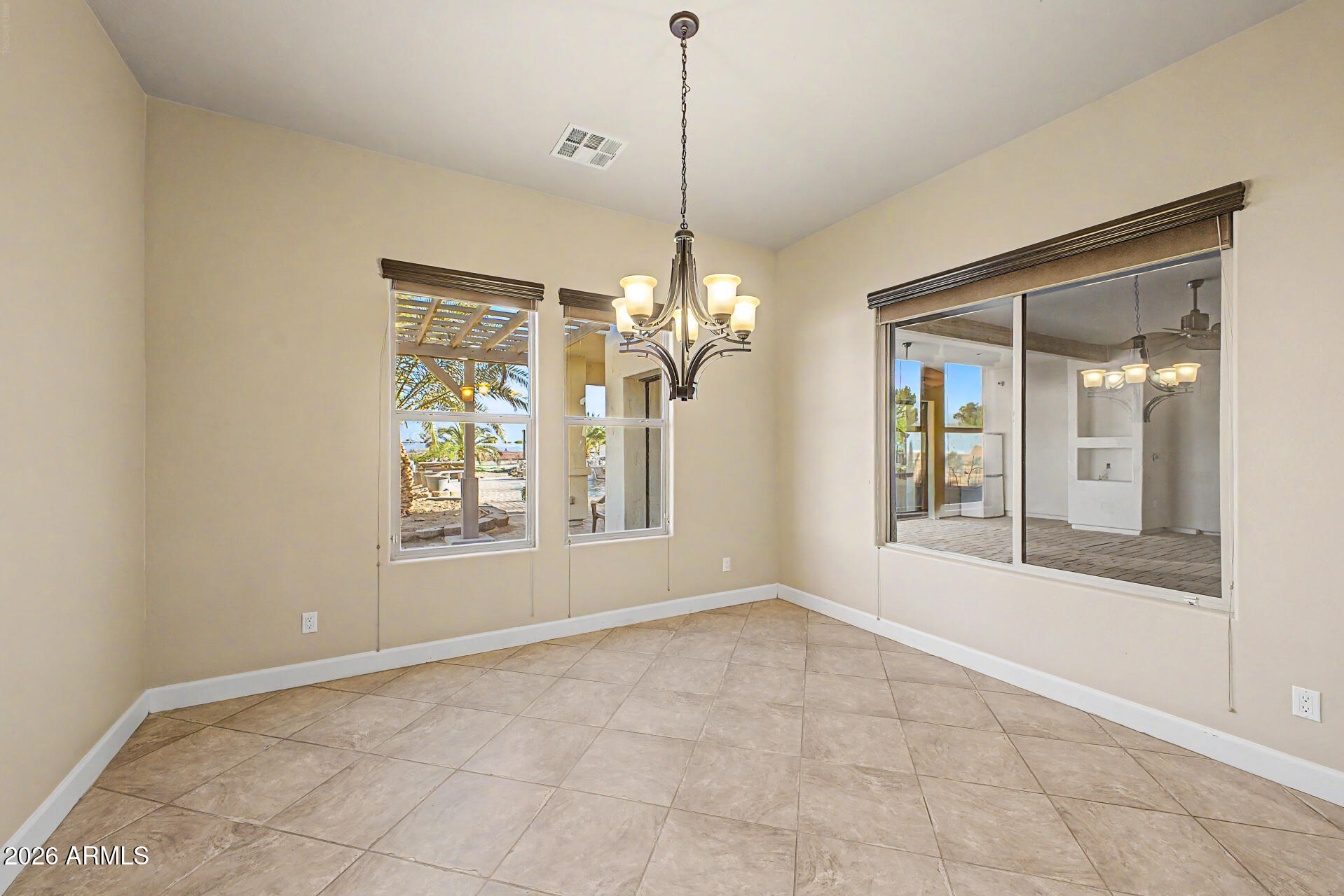 6705 West Fremont Road Laveen, AZ 85339 - Photo 19 of 88 Private kitchen dining room