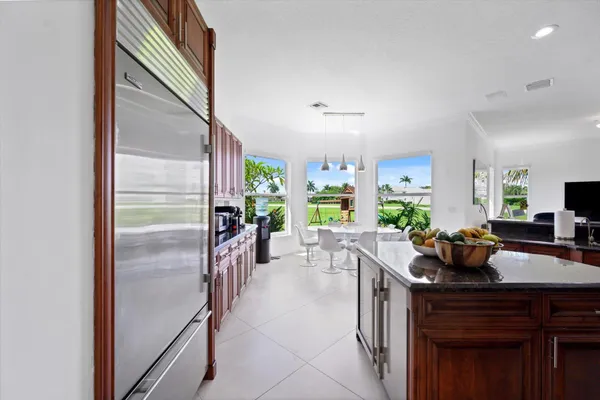 $4,095,000 | 2135 Windsock Way, Wellington, FL 33414