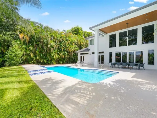 $4,095,000 | 2135 Windsock Way, Wellington, FL 33414