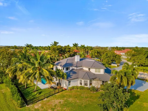 $4,095,000 | 2135 Windsock Way, Wellington, FL 33414