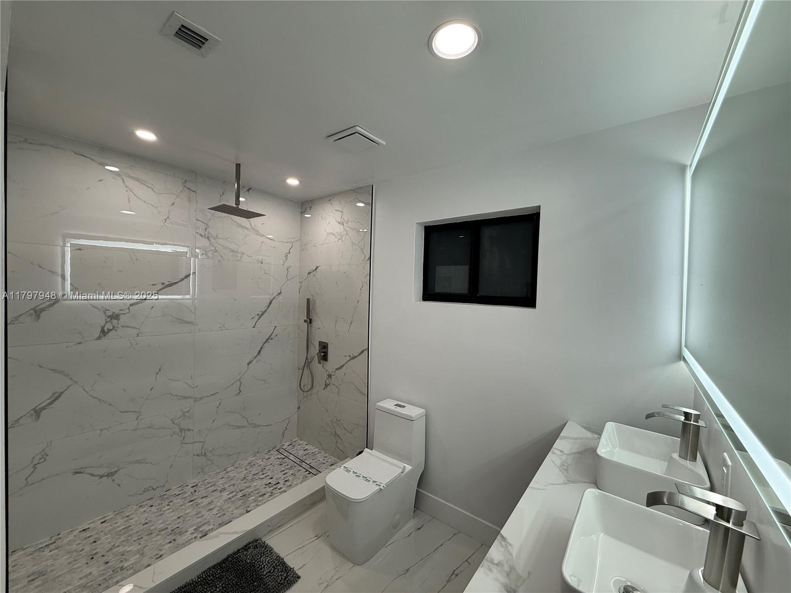 2918 Southwest 2nd Street Miami, FL 33135 - Photo 14 of 27