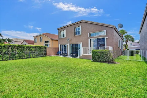 $750,000 | 1581 Northwest 159th Avenue, Pembroke Pines, FL 33028