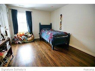 400 North Cranbrook Road Bloomfield Hills, MI 48301 - Photo 18 of 21 Third Bedroom