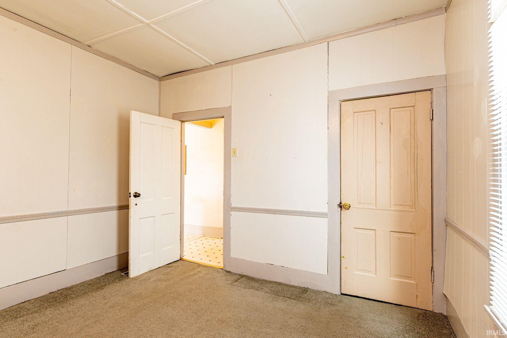 331 West 15th Street Auburn, IN 46706 - Photo 11 of 26