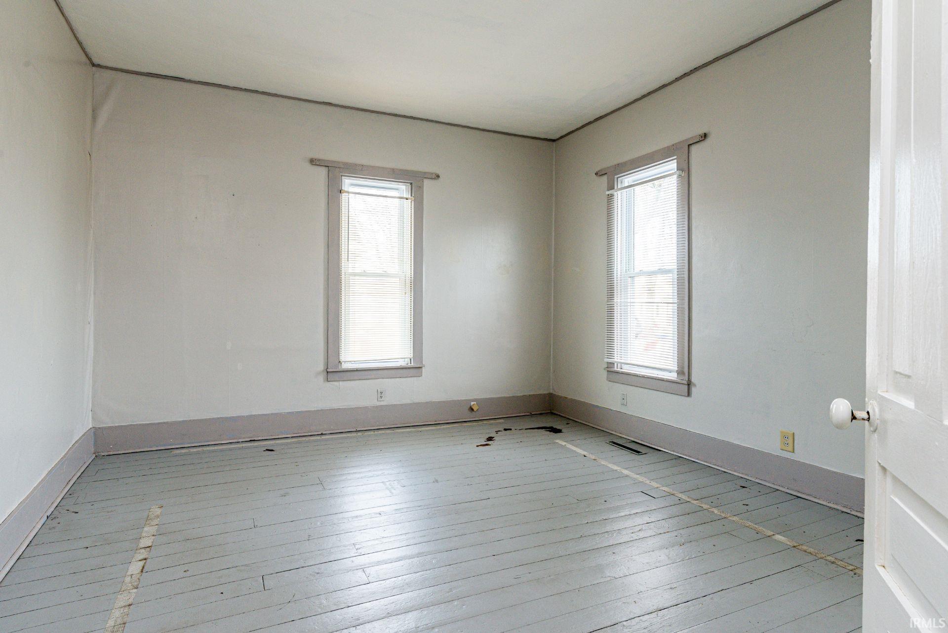 331 West 15th Street Auburn, IN 46706 - Photo 4 of 26