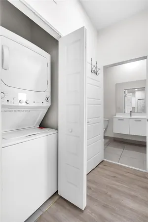 $2,775 | 8005 Northwest 104th Avenue, Unit 24, Doral, FL 33178