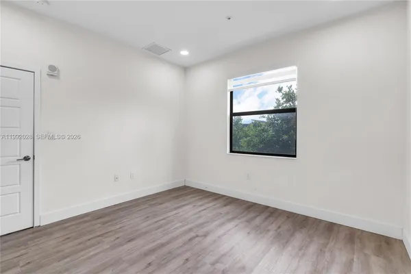 $2,775 | 8005 Northwest 104th Avenue, Unit 24, Doral, FL 33178