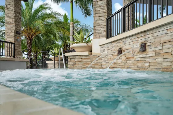 $2,775 | 8005 Northwest 104th Avenue, Unit 24, Doral, FL 33178